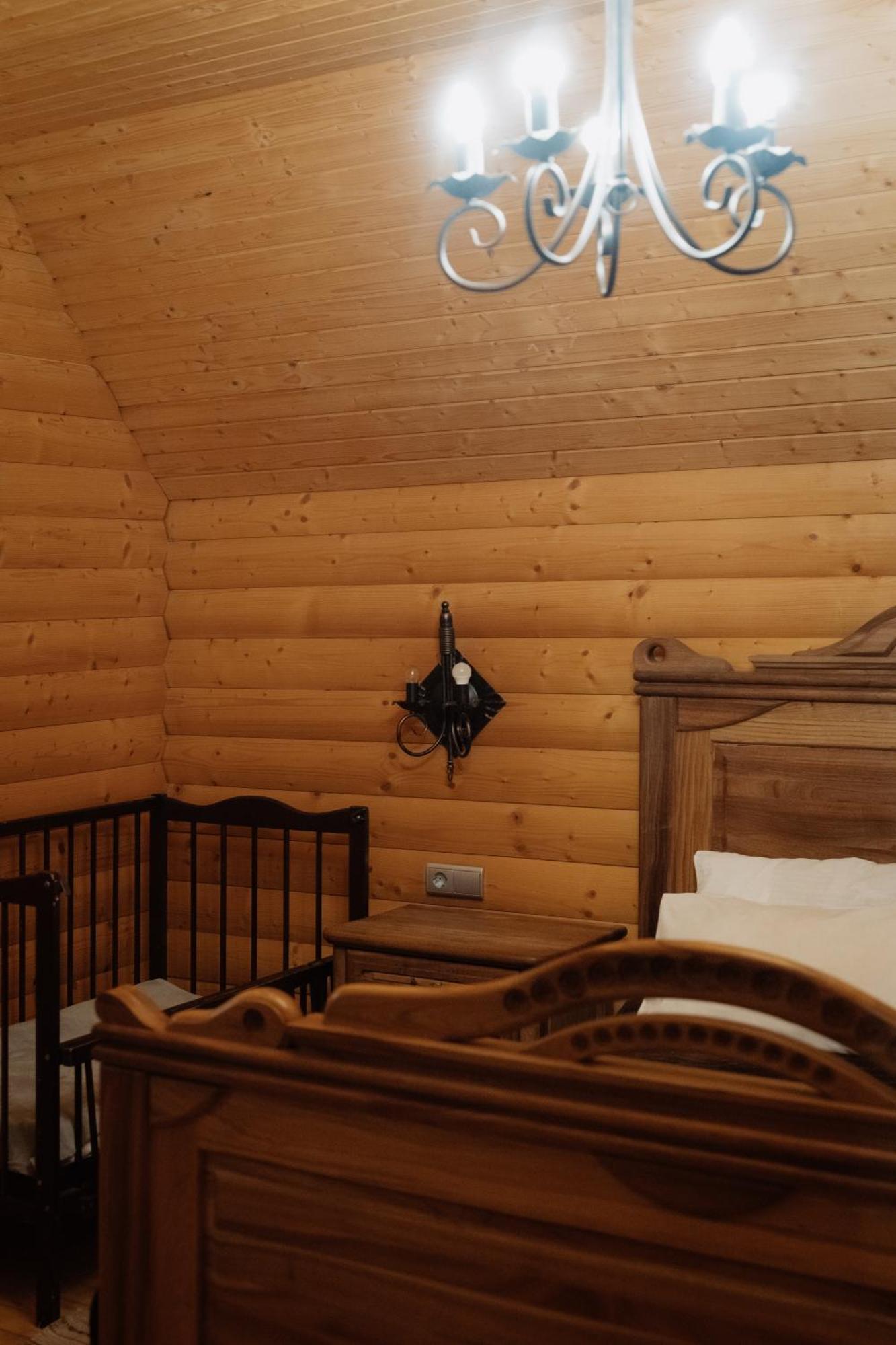 Oksamit Resort ボロフタ エクステリア 写真