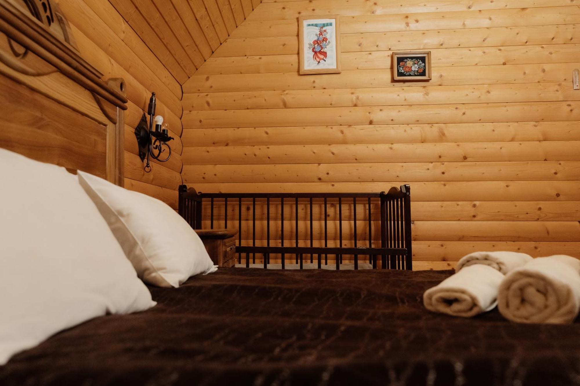 Oksamit Resort ボロフタ エクステリア 写真