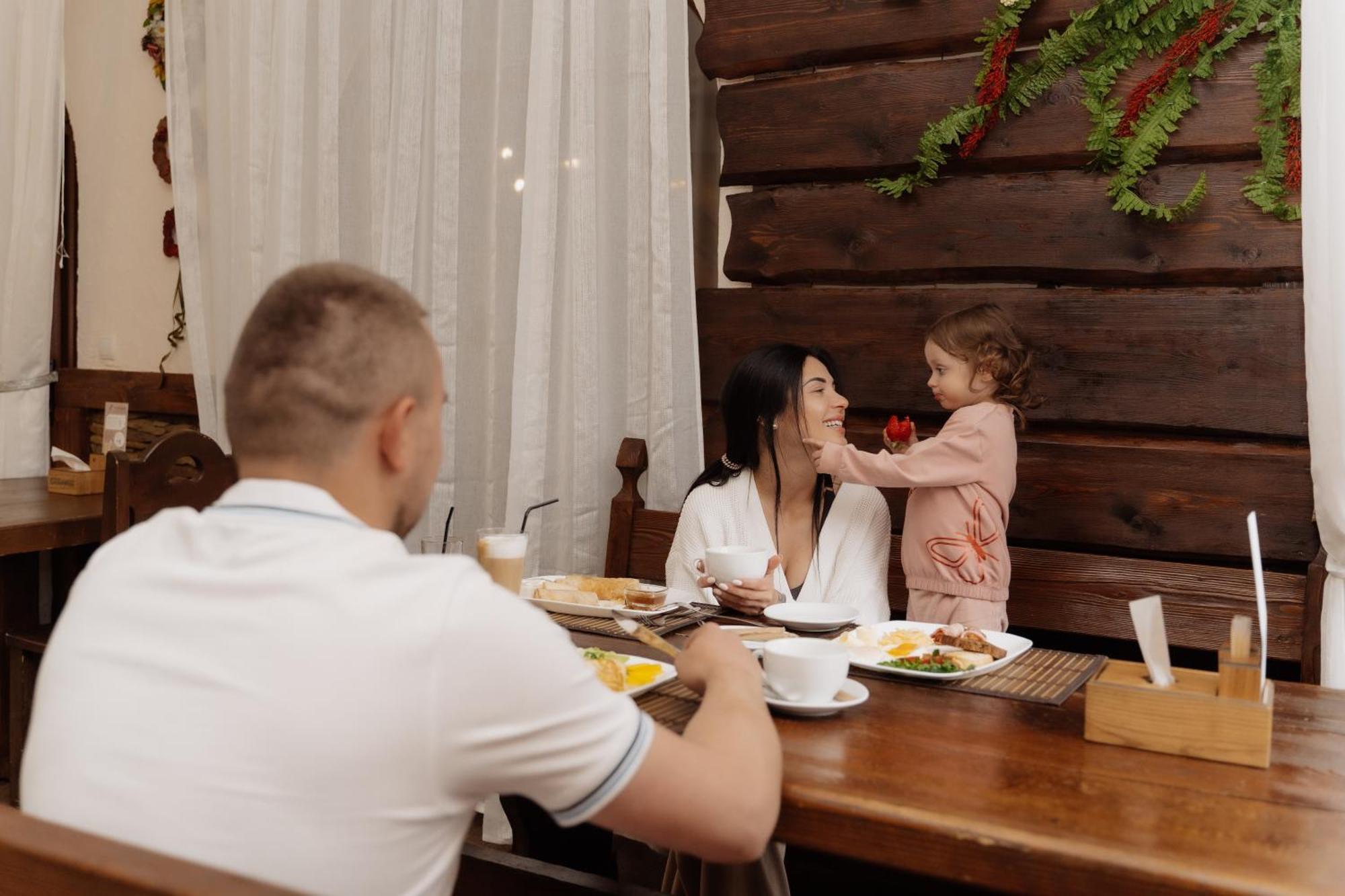 Oksamit Resort ボロフタ エクステリア 写真